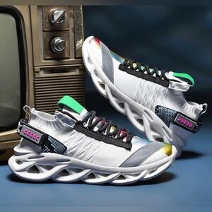 Ultralight Breathable Men's Sneakers with Unique Sole White New